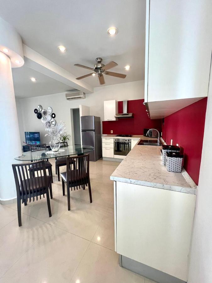 Espacioso Departamento A Unos Metros De Playa Mamitas Y De La Famosa 5ta Av Apartamento *